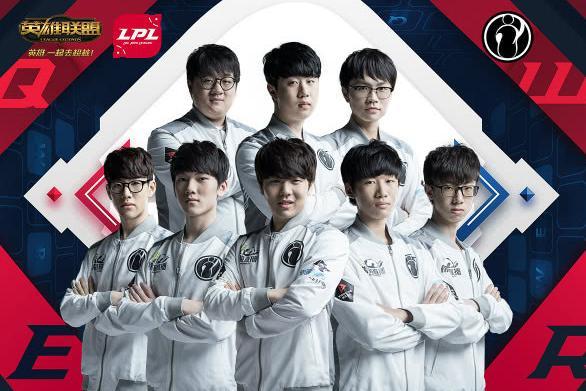 坚持不懈的 坚持不懈的